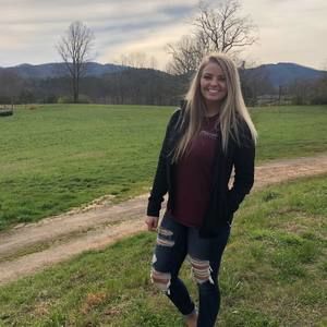 Meet your Posher, Brittney